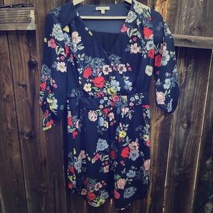 DR2 Navy Floral Dress - Size S